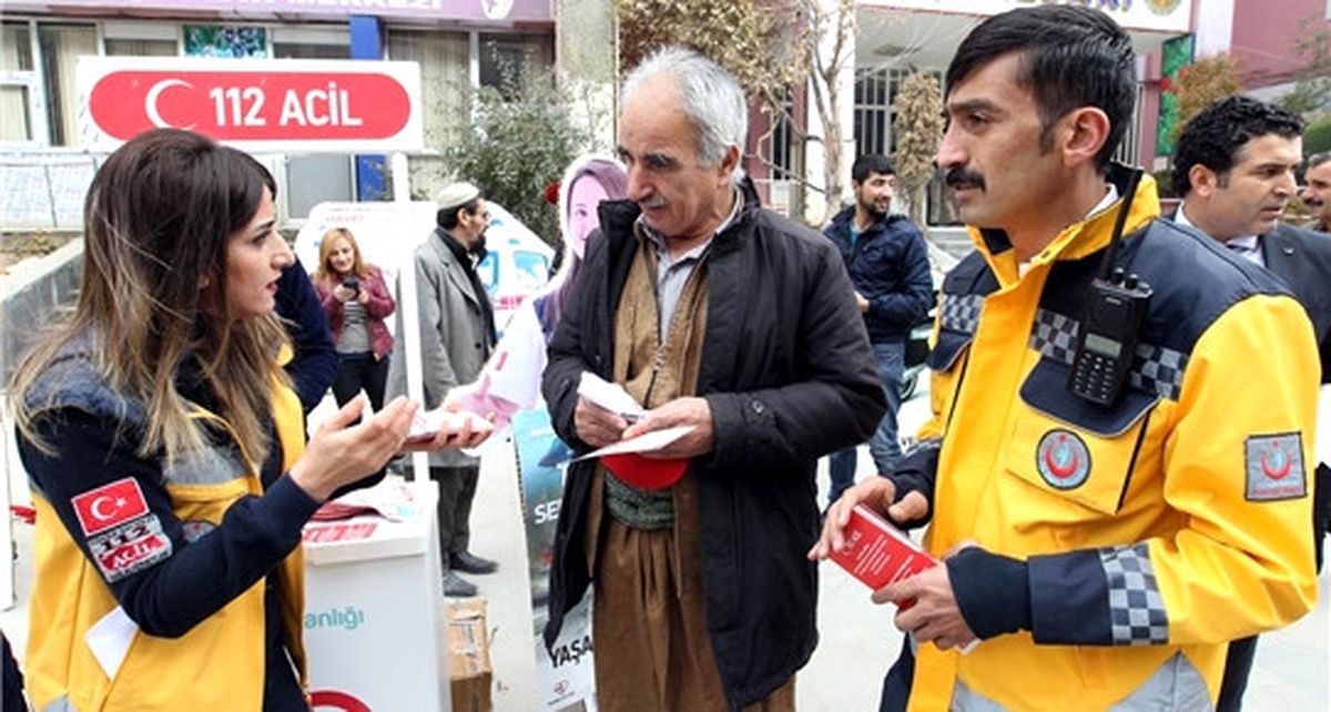 Serik\'te "Yaşama Yol Ver" Kampanyası
