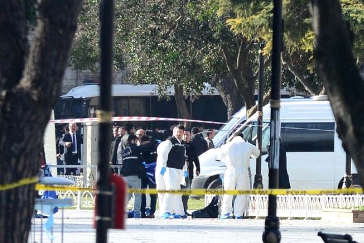Sultanahmet\'teki Canlı Bomba Saldırısıyla İlgili Davada 2 Tahliye