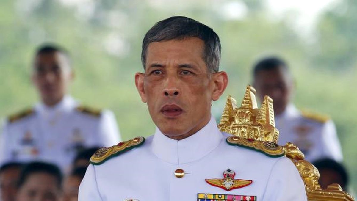 Tayland\'da Yeni Kral İlan Edildi