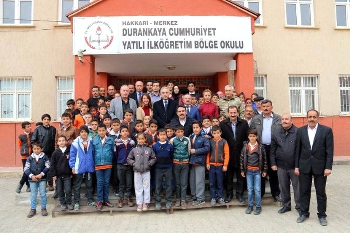 Vali Toprak\'tan Durankaya Beldesine Ziyaret