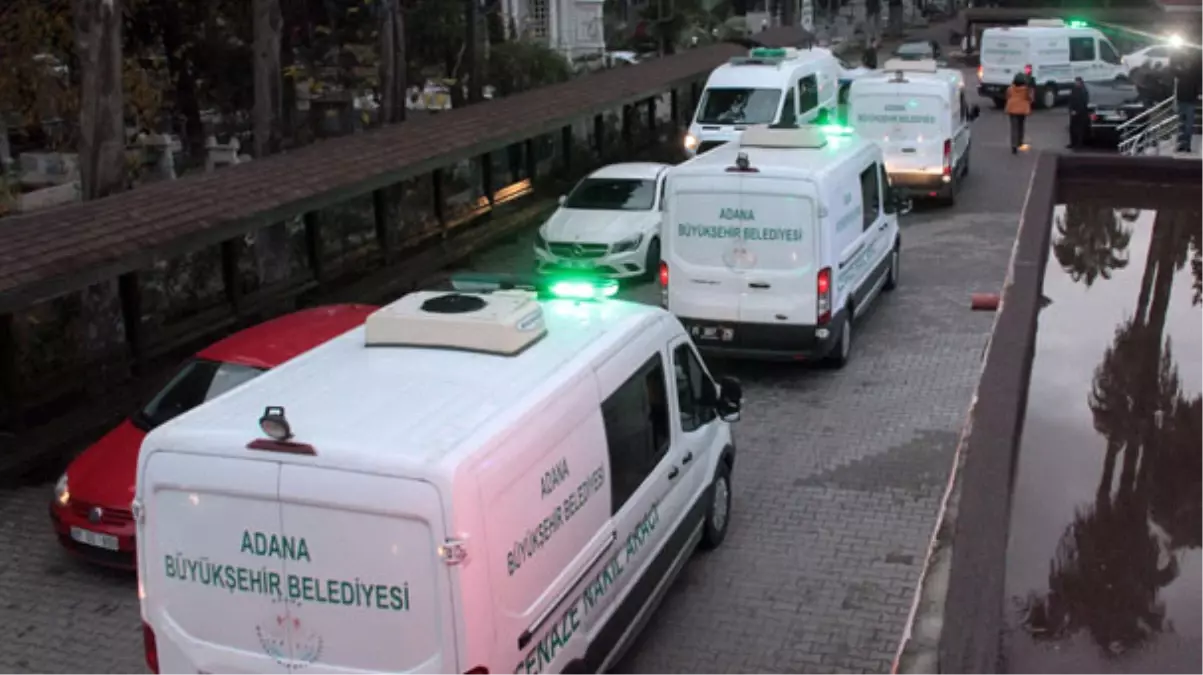 Yanarak Ölen Çocuklar Son Yolculuklarına Uğurlanıyor