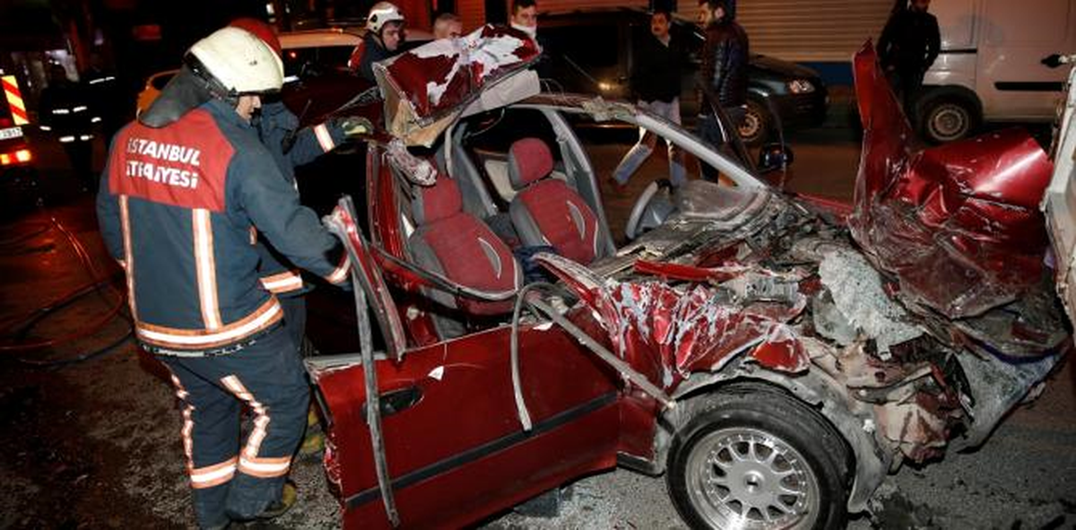 Bahçelievler\'de Trafik Kazası: 1 Ölü, 1 Yaralı