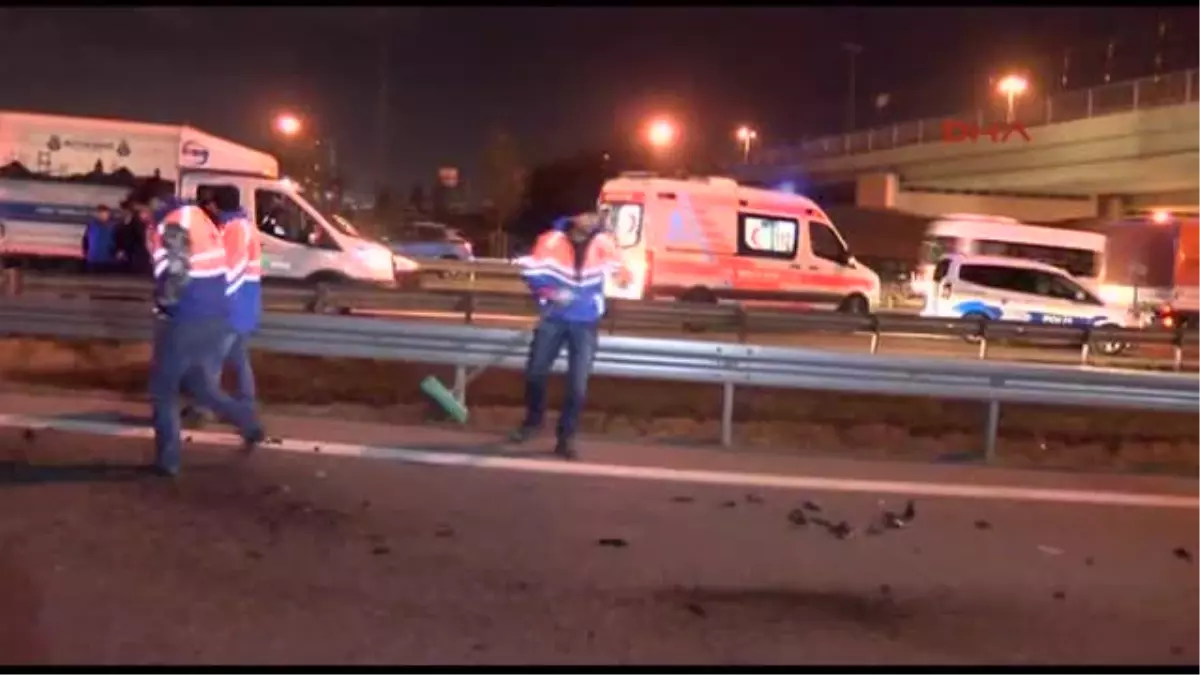 Bahçelievler\'de Trafik Kazası: 2 Ölü, 2 Yaralı