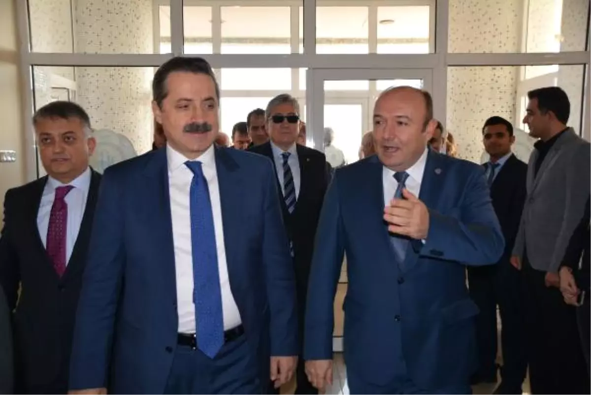 Bakan Çelik\'ten Onyedi Eylül Üniversitesi\'ne 22 Bin Dekarlık Arazi Sözü