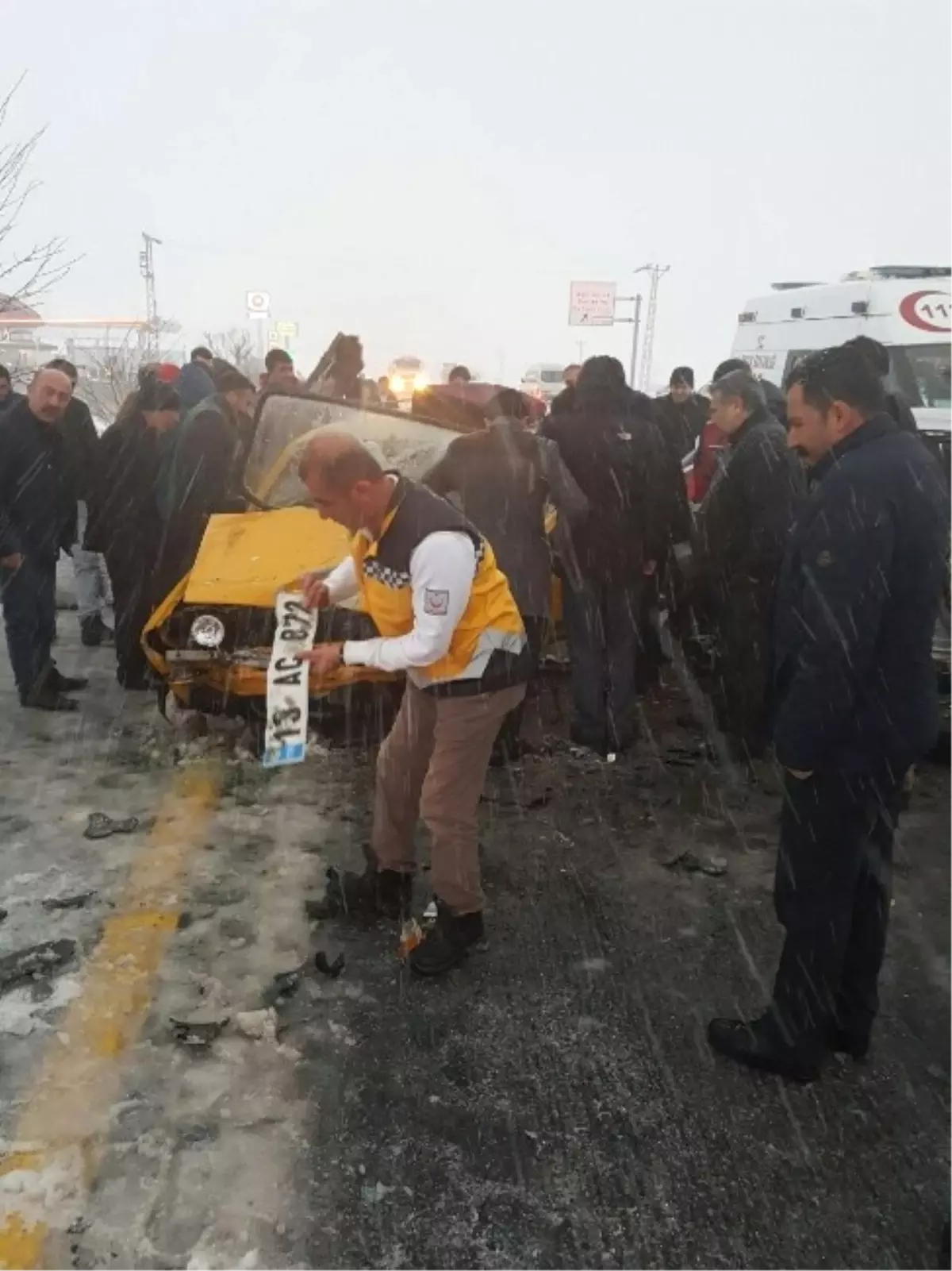 Bitlis\'te Trafik Kazası, 4 Yaralı