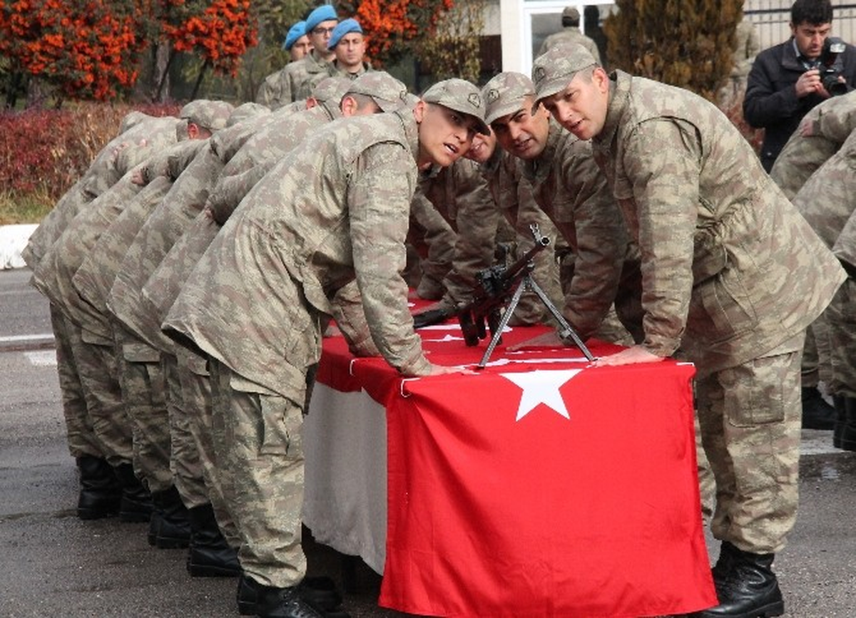 Elazığ\'da Kısa Dönem Askerler Yemin Etti