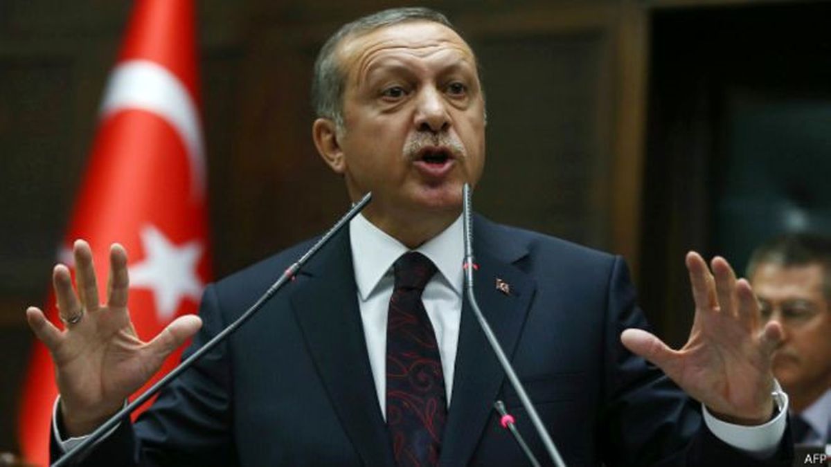 Erdoğan\'ın "Düşük Faiz" Çağrısıyla Dolar 3.5257 Liralık Yeni Zirveye Tırmandı