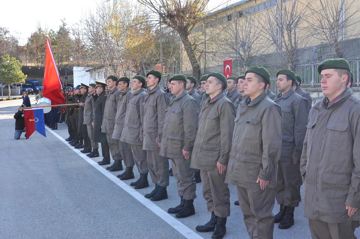 Eskişehir\'de Kısa Dönem Erlerin Yemin Töreni