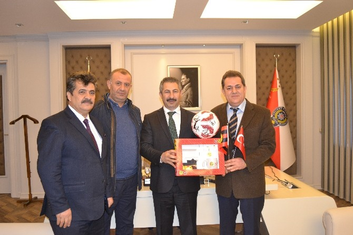 Eskişehirspor Kulübü\'nden Eskişehir Emniyet Müdürlüğü\'ne Ziyaret