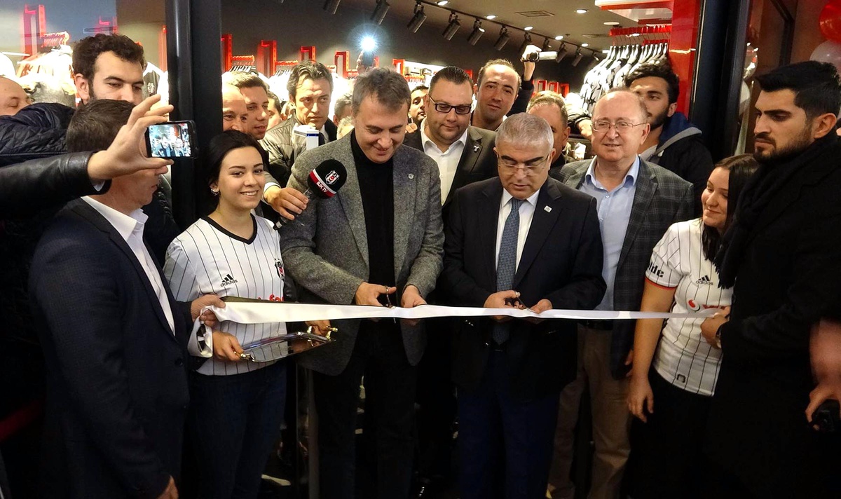 Fikret Orman, Kartal Yuvası\'nın Açılışına Katıldı