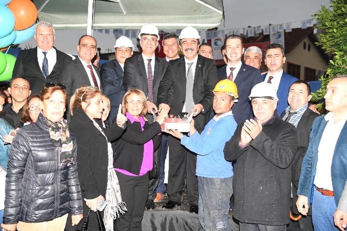 Güzelyalı Semt Kreşi\'nin Temeli Atıldı