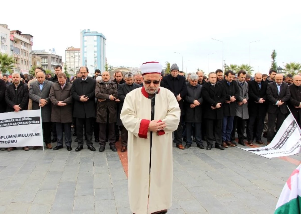 Halep\'te Ölenler İçin Samsun\'da Gıyabi Cenaze Namazı Kılındı