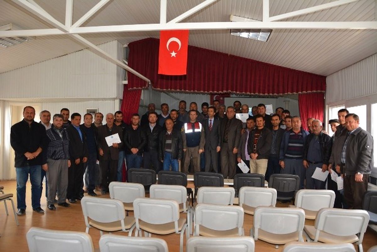 Korkuteli\'de "İyi Dersler Şoför Amca" Projesi