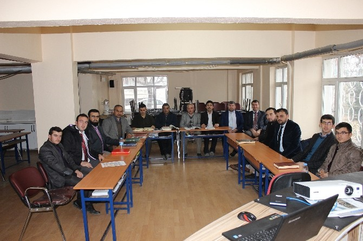 Osmancık\'ta Kur\'an-ı Kerim\'i Güzel Okuma Semineri