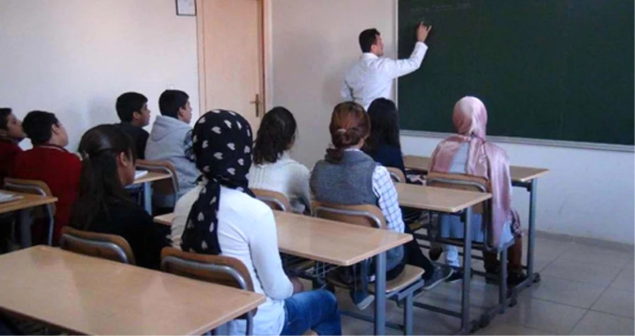 MEB'de 3592 Personel Göreve İade Edildi