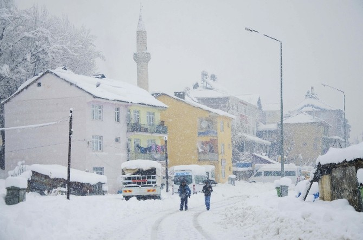 Tunceli\'de Kar Çilesi Başladı