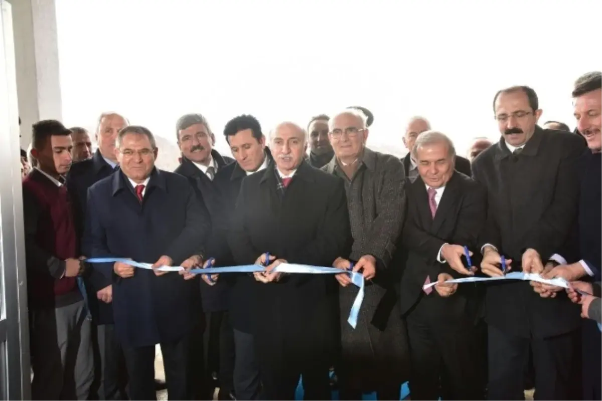 Vezirköprü'de Okul Sevinci