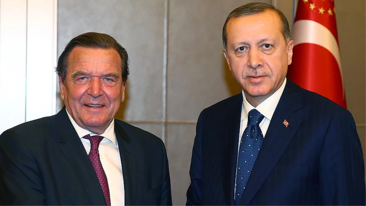 Cumhurbaşkanı Erdoğan, Schröder\'i Kabul Etti