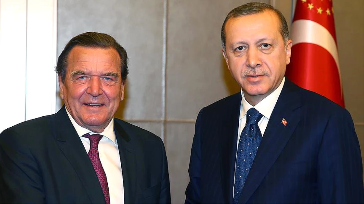 Cumhurbaşkanı Erdoğan, Schröder\'i Kabul Etti//fotoğrafla