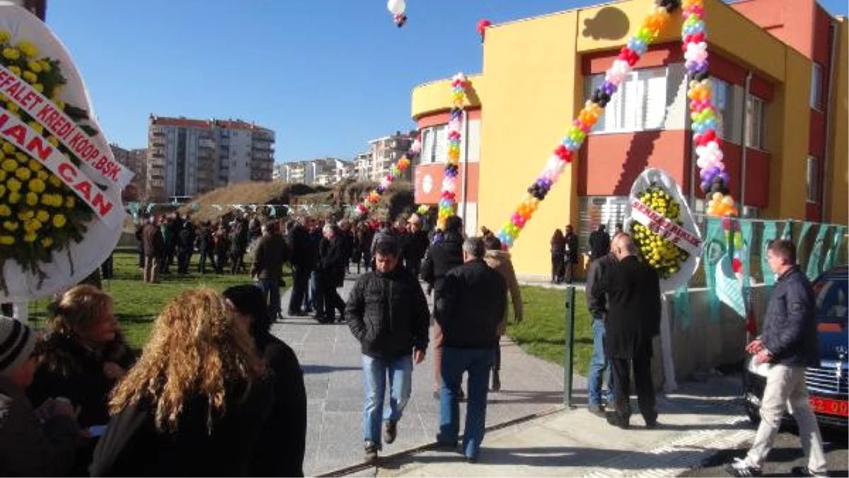Edirne\'de Engelsiz Yaşam Merkezi Açıldı