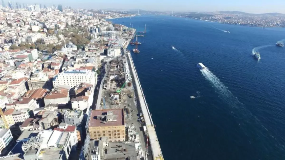 Istanbul Limanı Dev Yolcu Gemilerine Hazırlanıyor