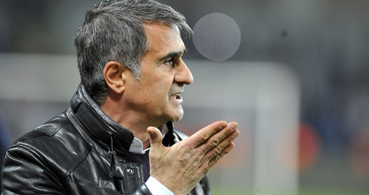 Şenol Güneş'ten Gökhan Gönül Cevabı: Takım Değiştirdi Diye Futbolu Mu Bırakması Lazım