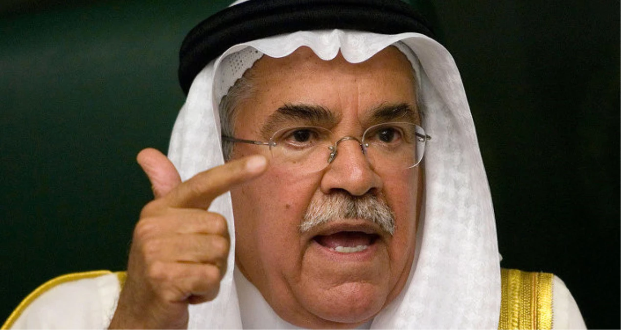 Suudi Arabistan\'da Çalışma ve Sosyal Kalkınma Bakanı Görevden Alındı