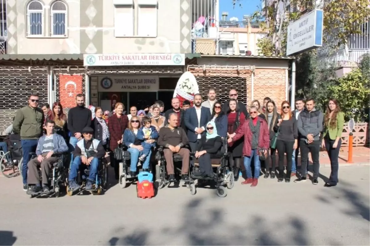 AK Parti Muratpaşa Gençlik Kollarının Dernek Ziyaretleri