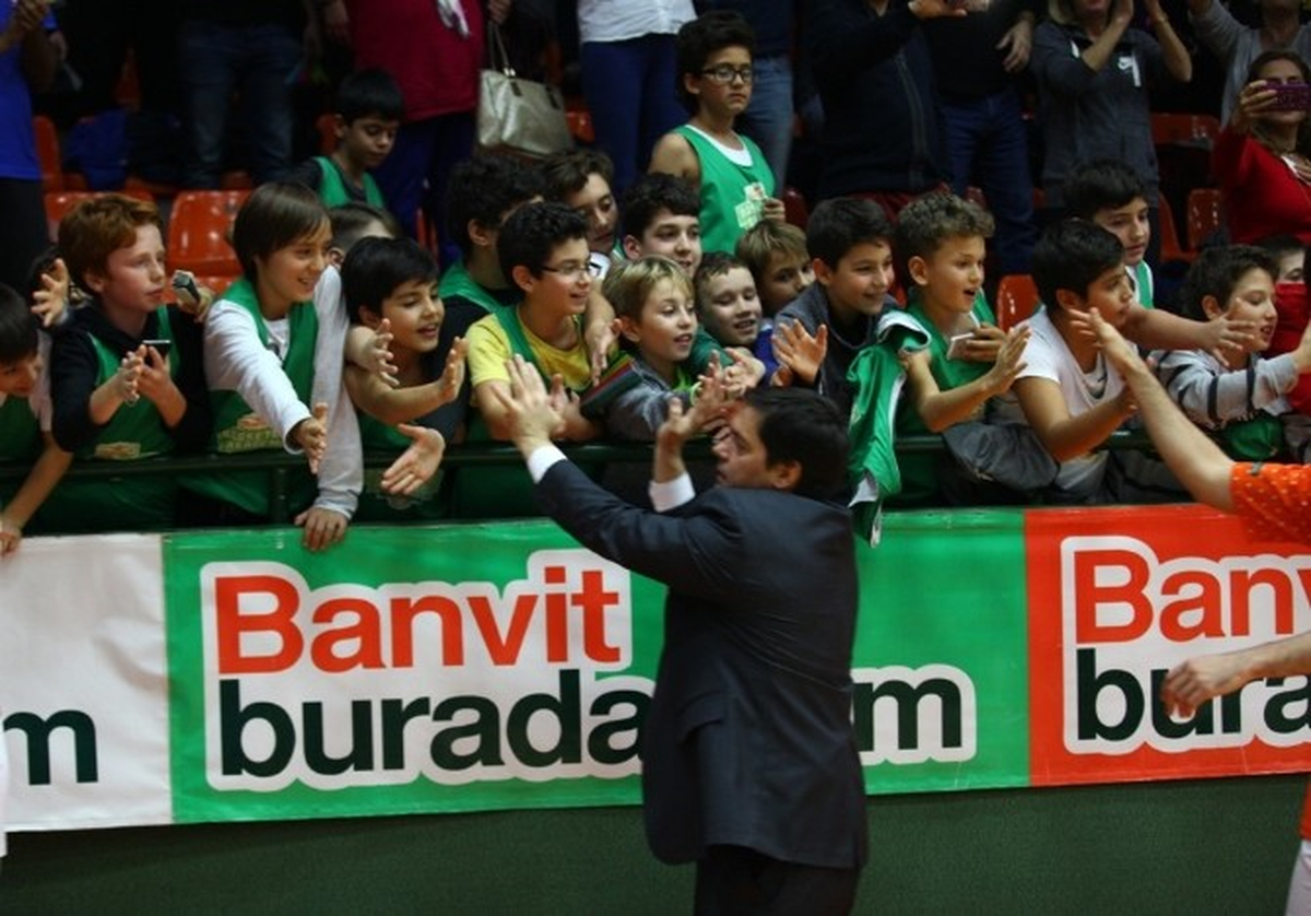 Filikopvski: "Bandırma\'ya Spor Lisesi ve Yeni Salon Yapılmalı"