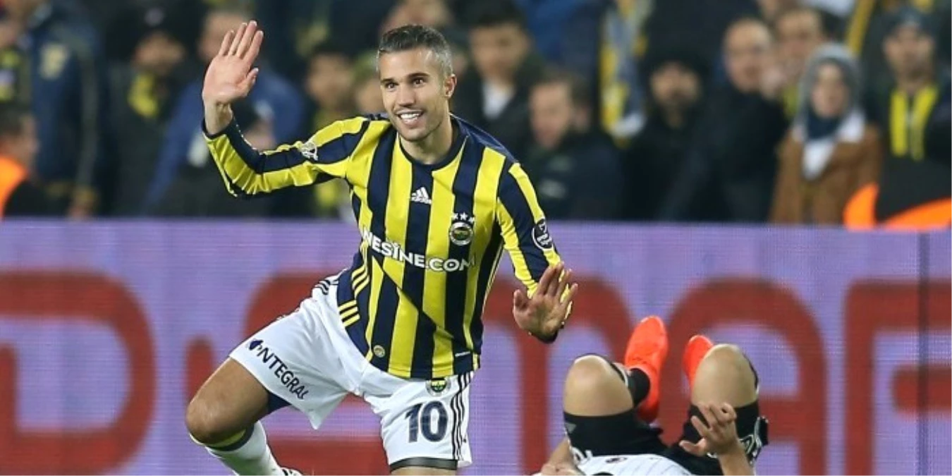 Futbol Leaks\'ten Van Persie İddiası!