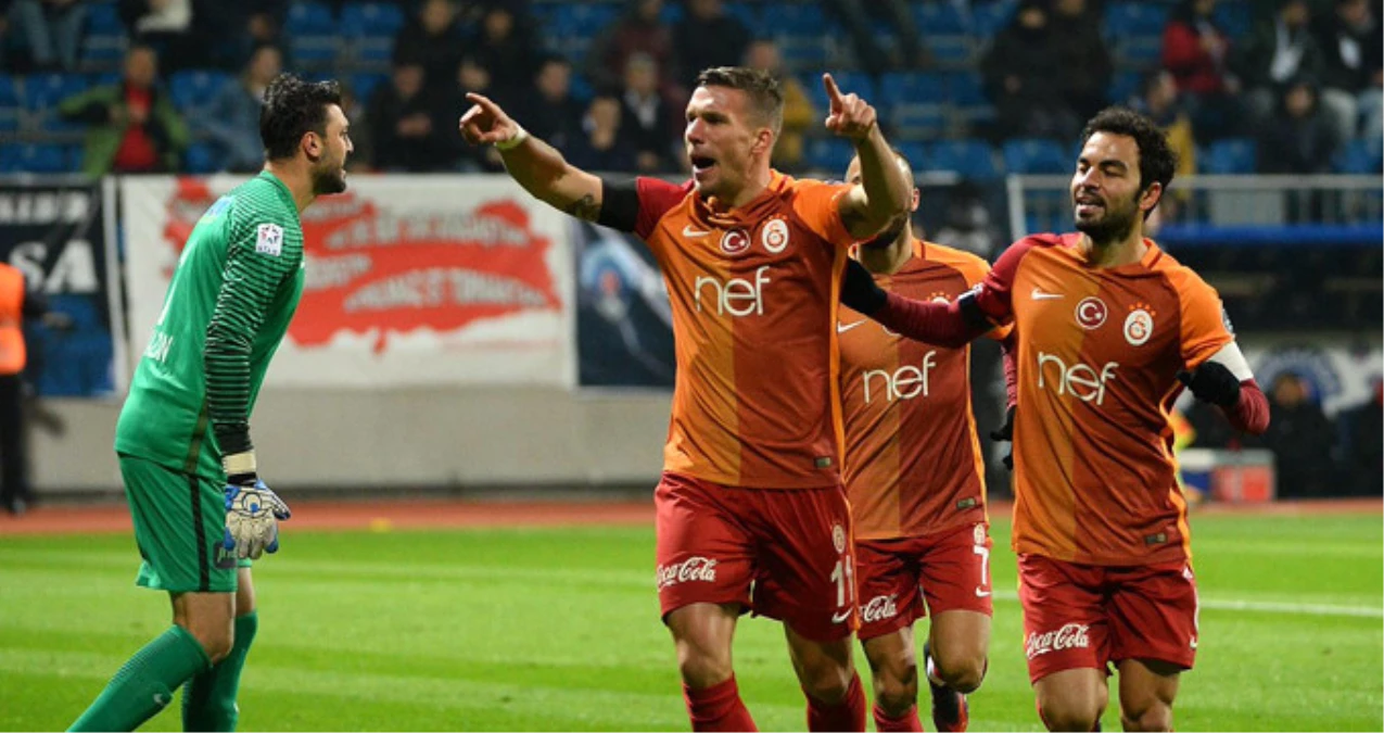 Galatasaray Deplasmanda Kasımpaşa\'yı 2-1 Yendi