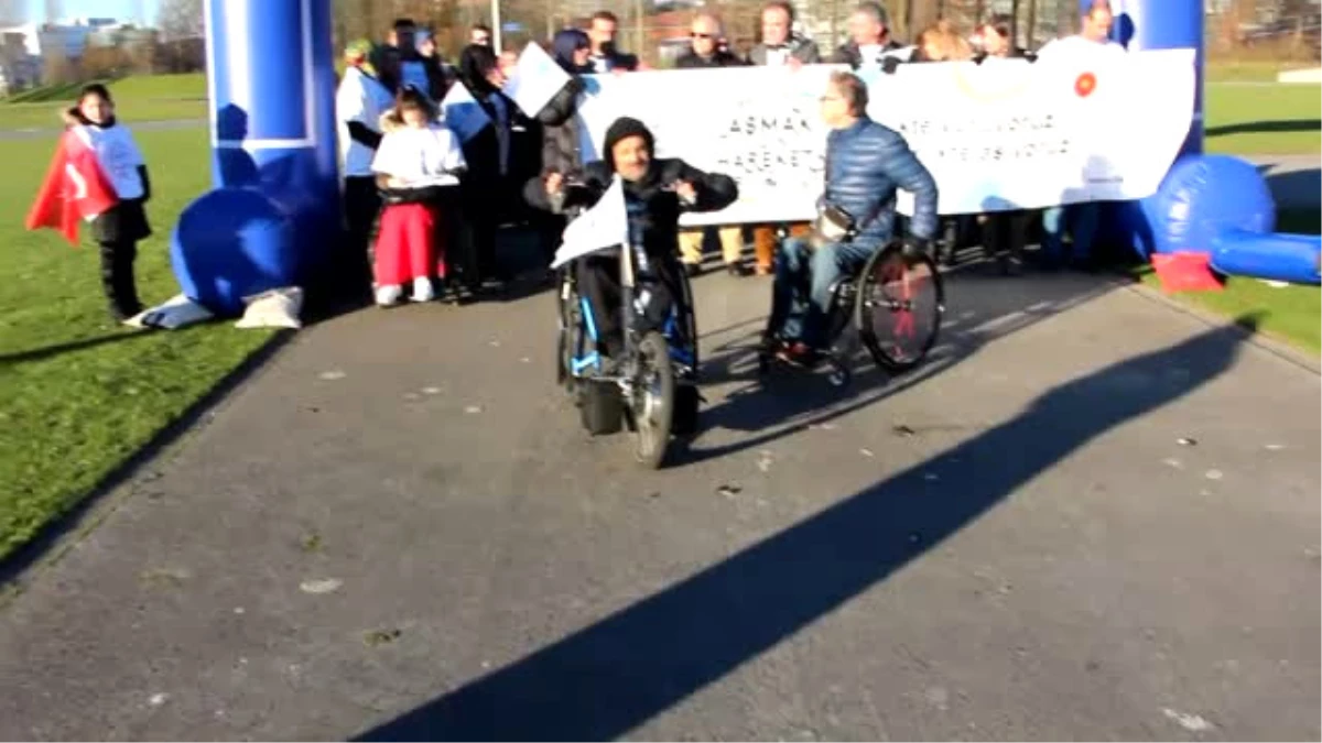 Hollanda\'da "Aşmak Için Hareket" Yürüyüşü - Rotterdam