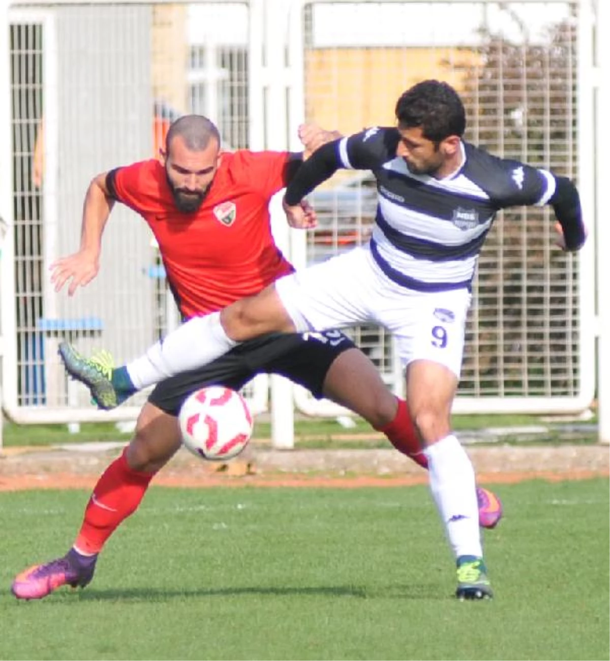 Kocaeli Birlikspor-Nazilli Belediyespor: 1-0