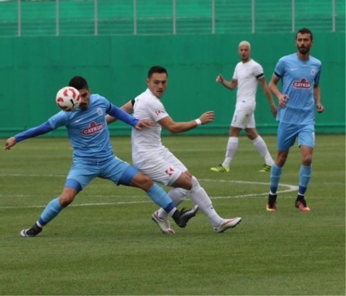 Manisa Büyükşehir Belediyespor-Pazarspor: 1-2