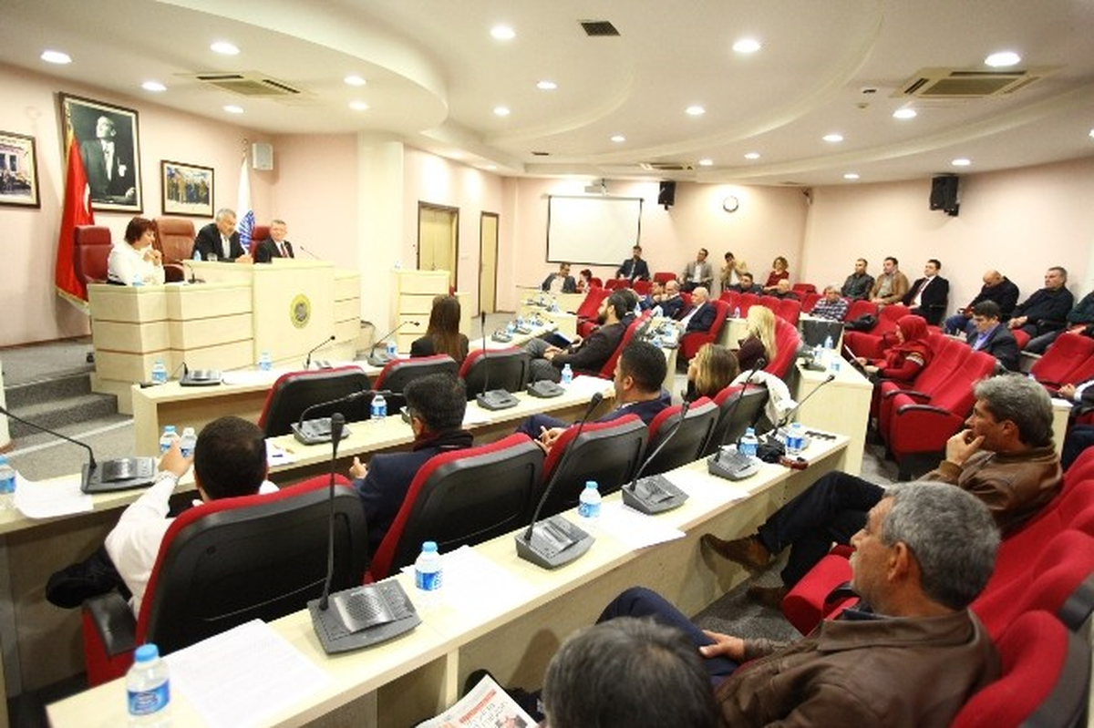 Seyhan Belediyesi, Aladağ\'a Yardım Elini Uzatıyor