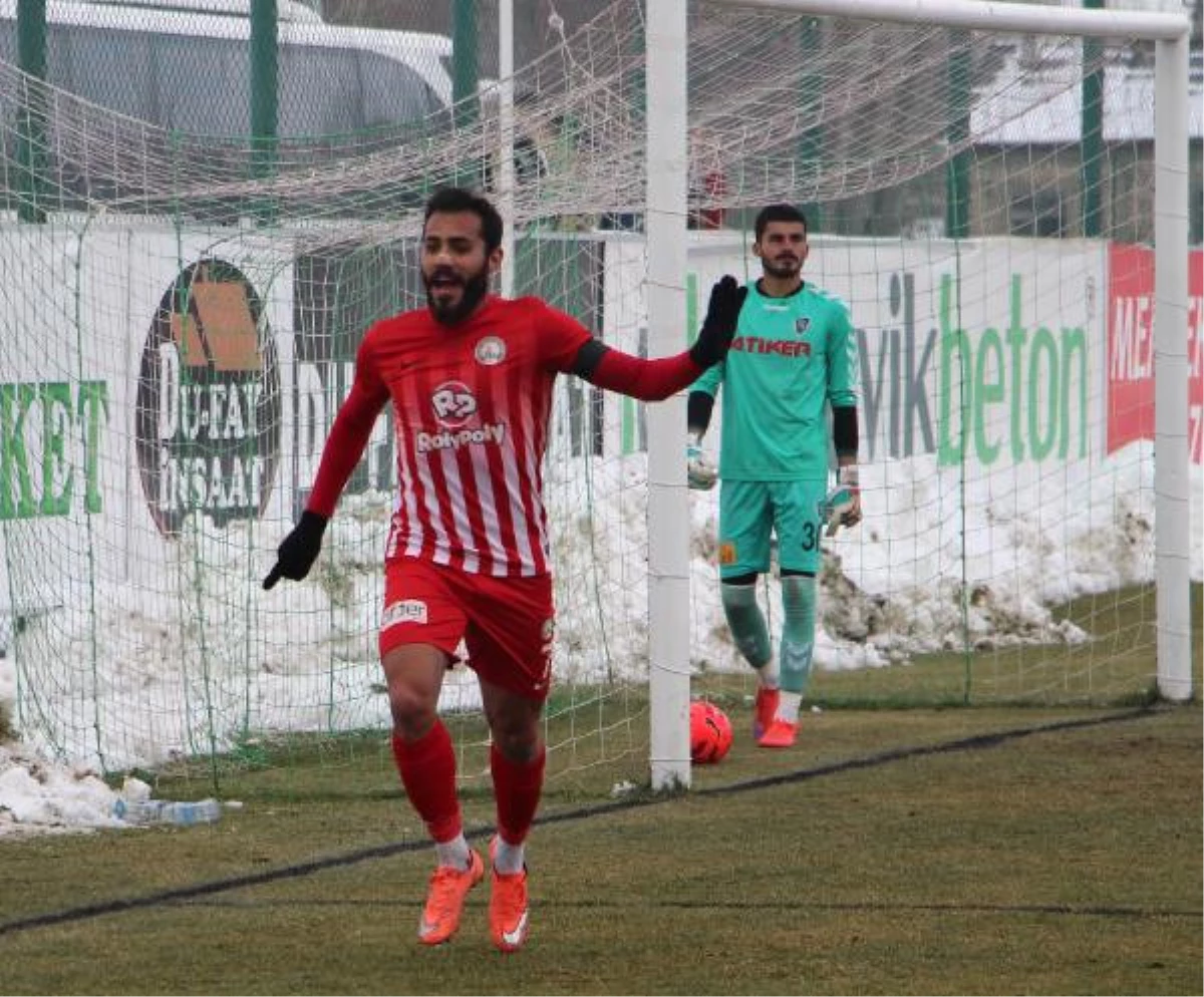 Sivas Belediyespor-Konya Anadolu Selçukspor: 3-1