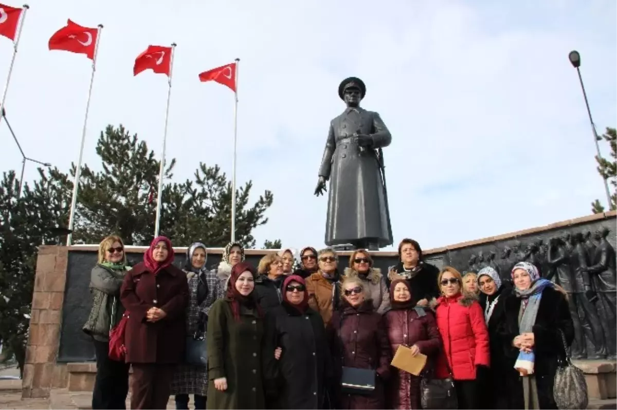 5 Aralık Kadın Hakları Günü