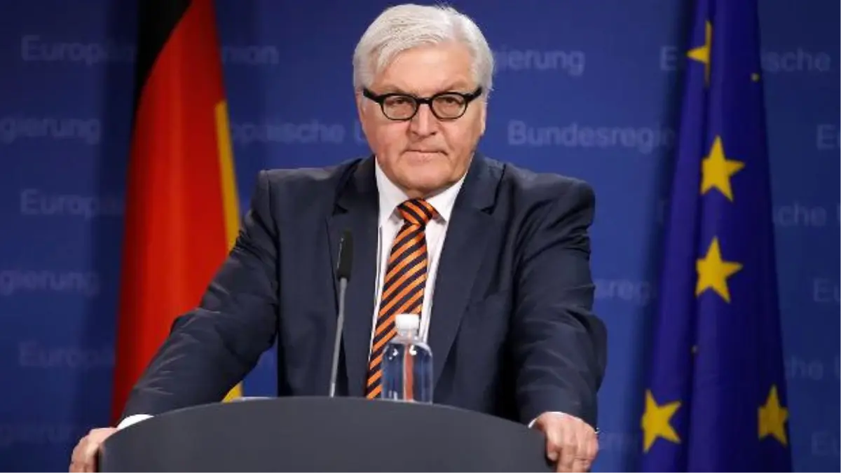 Almanya Dışişleri Bakanı Steinmeier Atina\'da