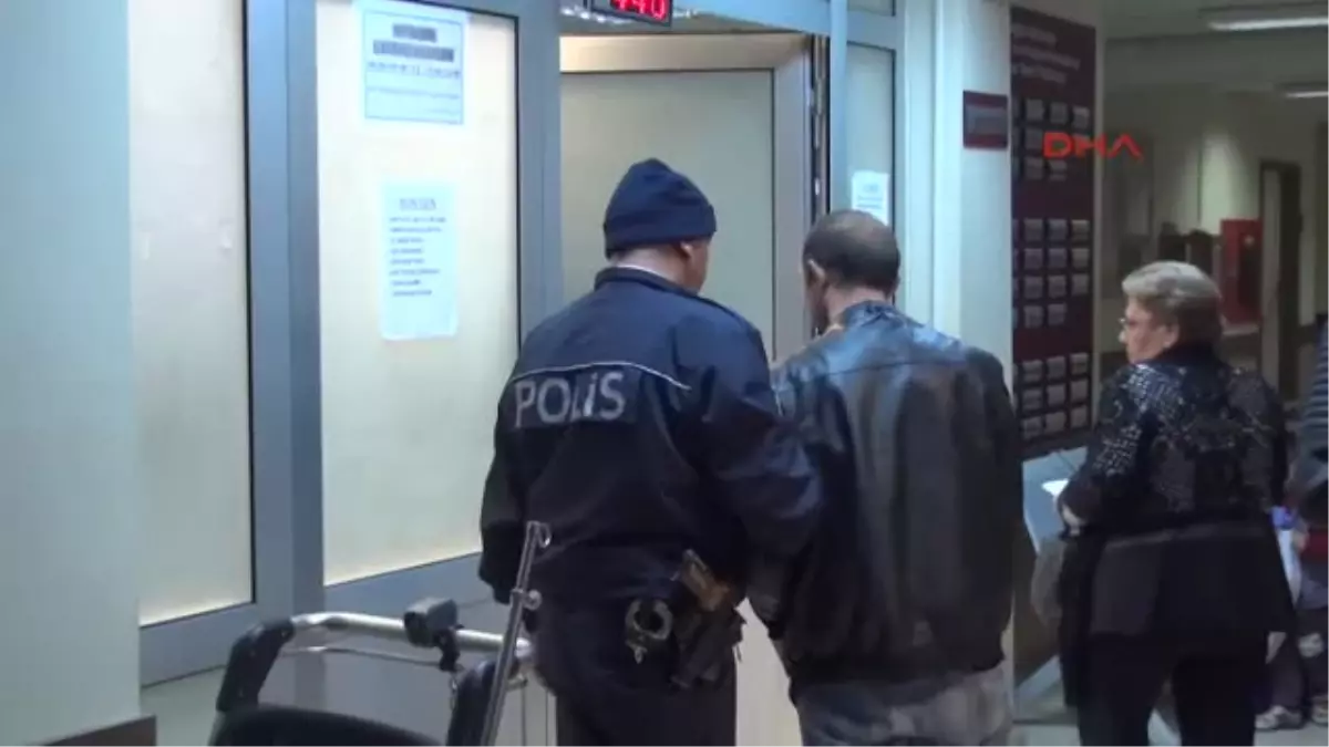 Antalya 2\'nci Çocuğuna Hamile 18 Yaşındaki Derya\'ya Eş Dayağı