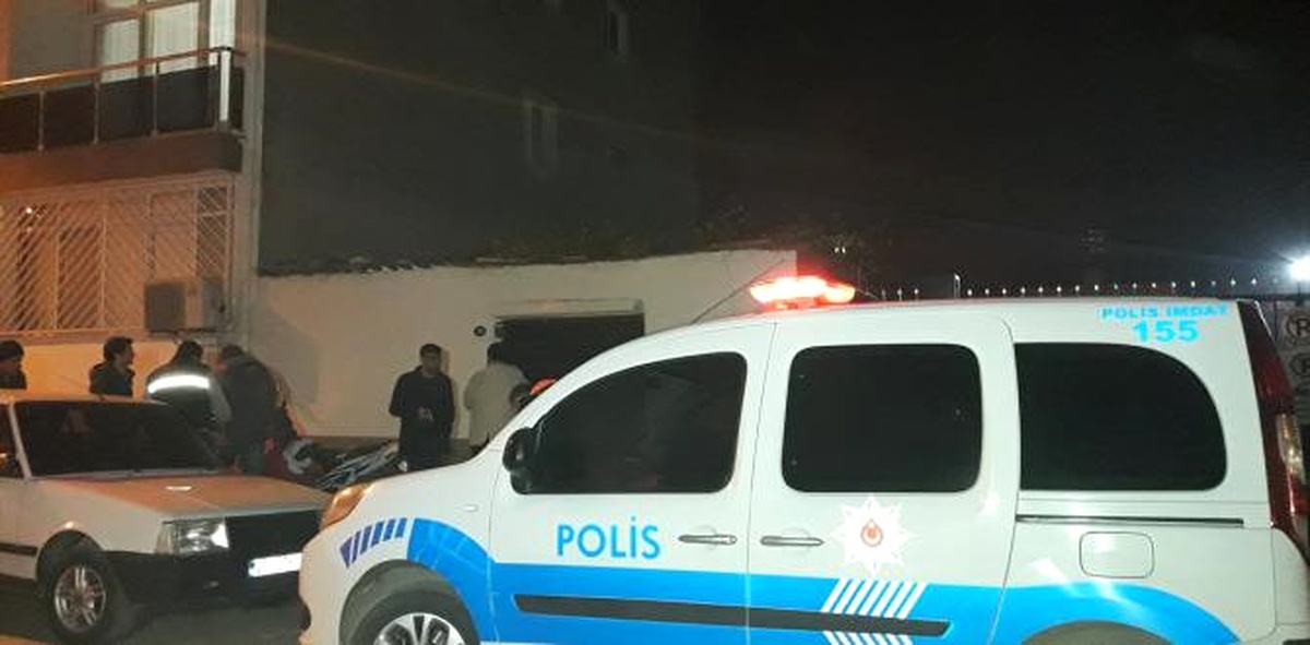 Bacayı Temizlemek İçin Çıktığı Çatıdan Düşerek Öldü