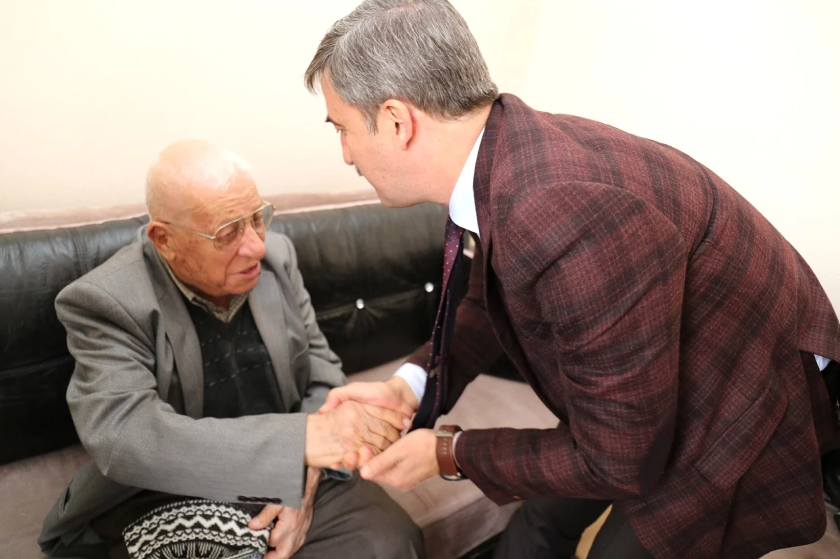 Başkan\'dan 90 Yıllık Çınar\'a Ahde Vefa
