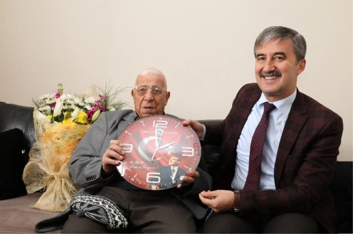 Başkan Şirin\'den 90 Yıllık Çınara Ahde Vefa
