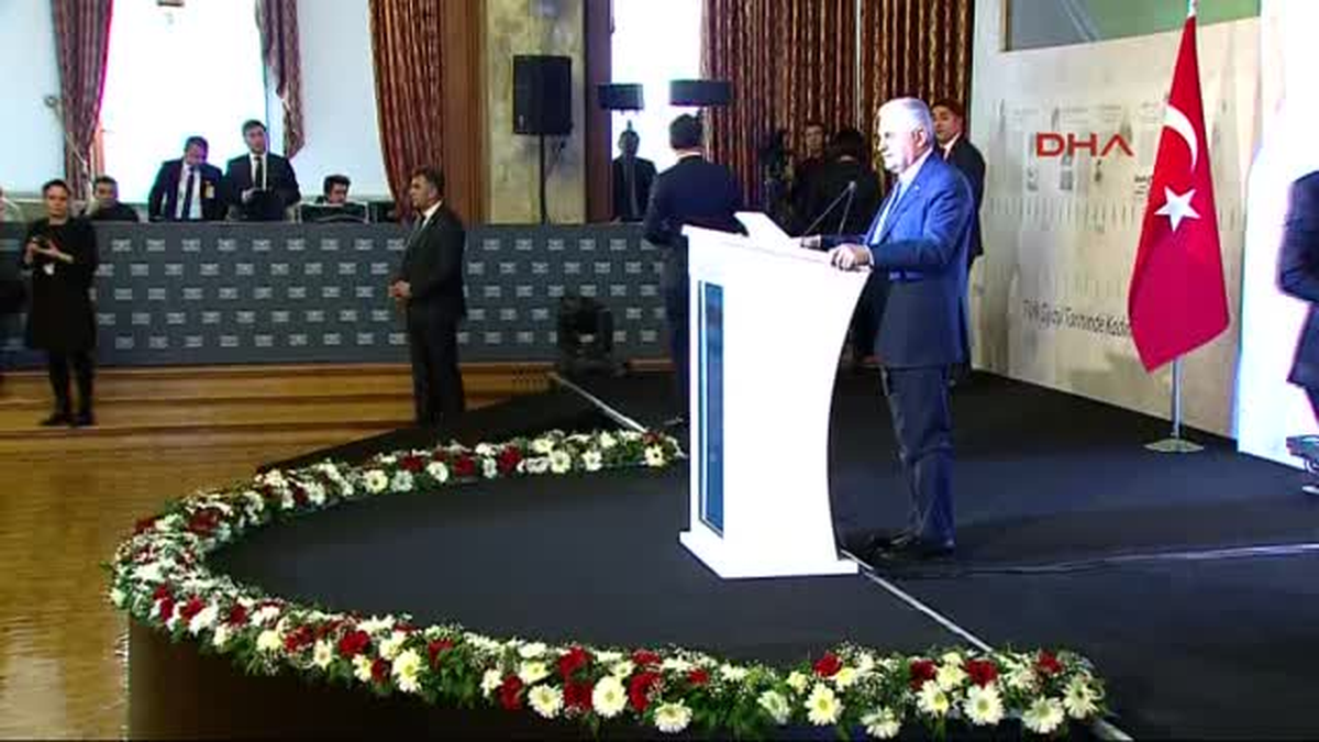 Dha Ankara - Başbakan\'dan Kadınlara \'Vicdan Hareketi\' Çağrısı Halep\'te Acı Çeken Kadınların...