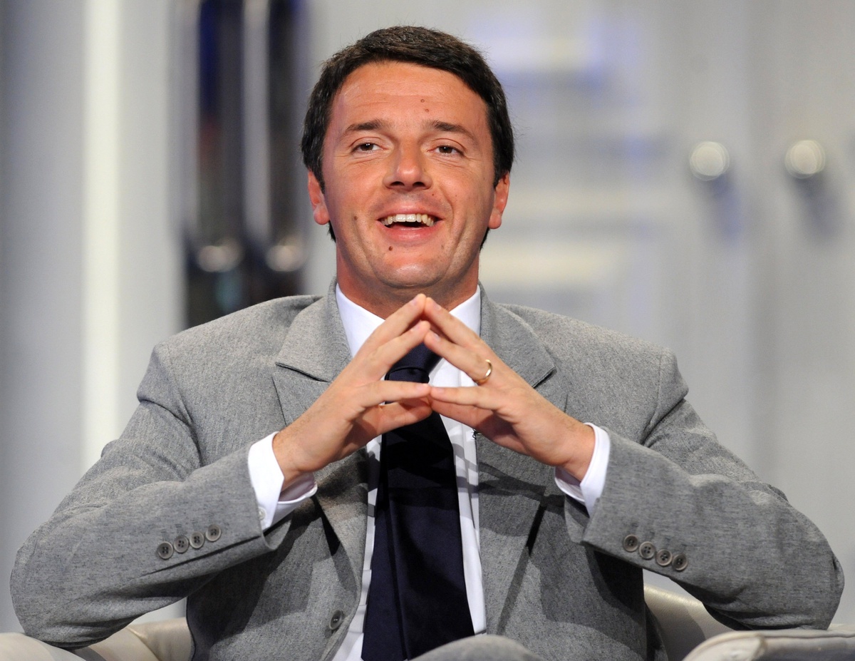 Dha Dış Haber - Italya Başbakanı Renzi, Referandum Yenilgisinin Ardından Istifa Etti