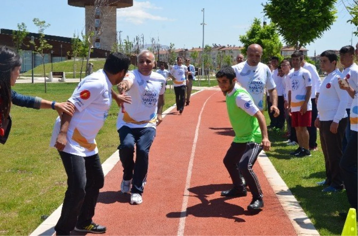 Elazığ\'da "Aşmak İçin Hareket" Kampanyası