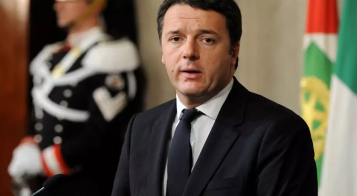 Italya Başbakanı Renzi, Referandum Yenilgisinin Ardından Istifa Etti