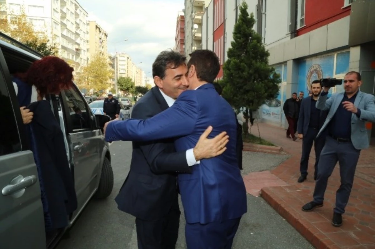 Kosova Kamu Düzeni Bakanı\'ndan Başkan Tok\'a Kongre Teşekkürü