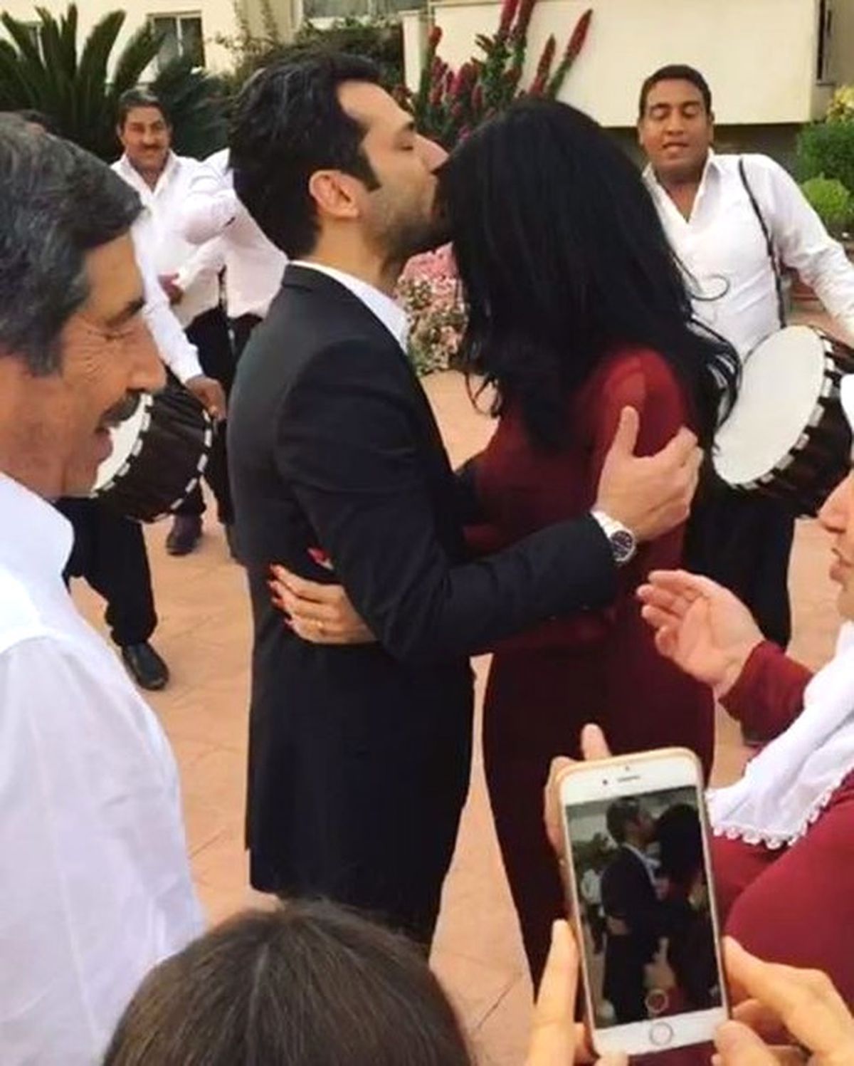 Murat Yıldırım ile İman El Bani Yüzükleri Taktı