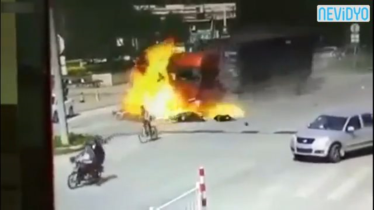 Önüne Çıkan Ne Varsa Yerle Bir Etti!
