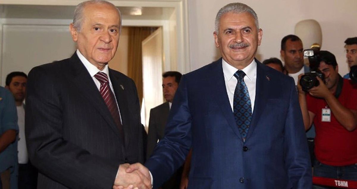 Meclis'te Sürpriz Görüşme: Başbakan Yıldırım ile MHP Lideri Bahçeli Görüştü